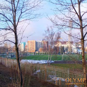 я був сьогодні біля нашого будинку і зробив свіжі фото