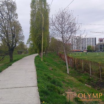 сегодня делал фото нашего домика   на Гленца Люксор в апреле 2026