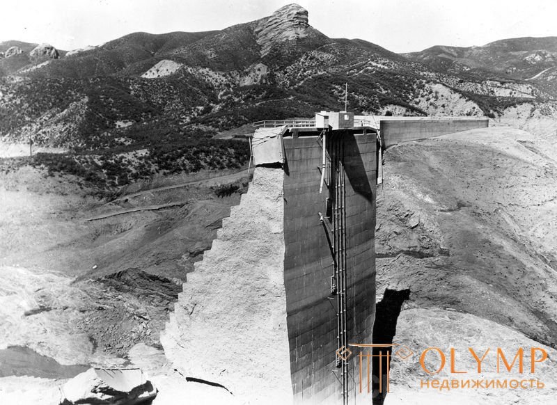 Геологи предупреждали проектировщика о том, что он собирается строить плотину на ненадежном месте